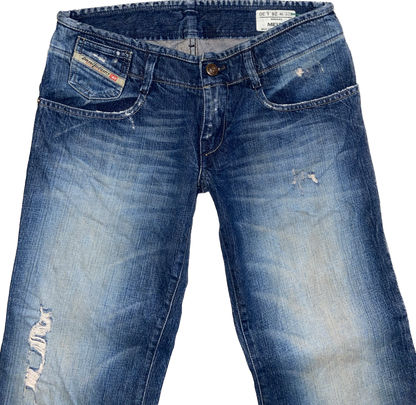 Diesel low waisted jeans W28L30